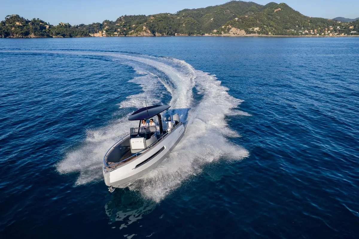 2026 Invictus INVICTUS TT S 280 new yacht for sale Port Adriano Mallorca – engine bay