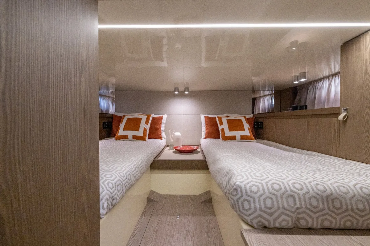 2026 Invictus INVICTUS TT 420 new yacht for sale Port Adriano Mallorca – aft deck and swim platform