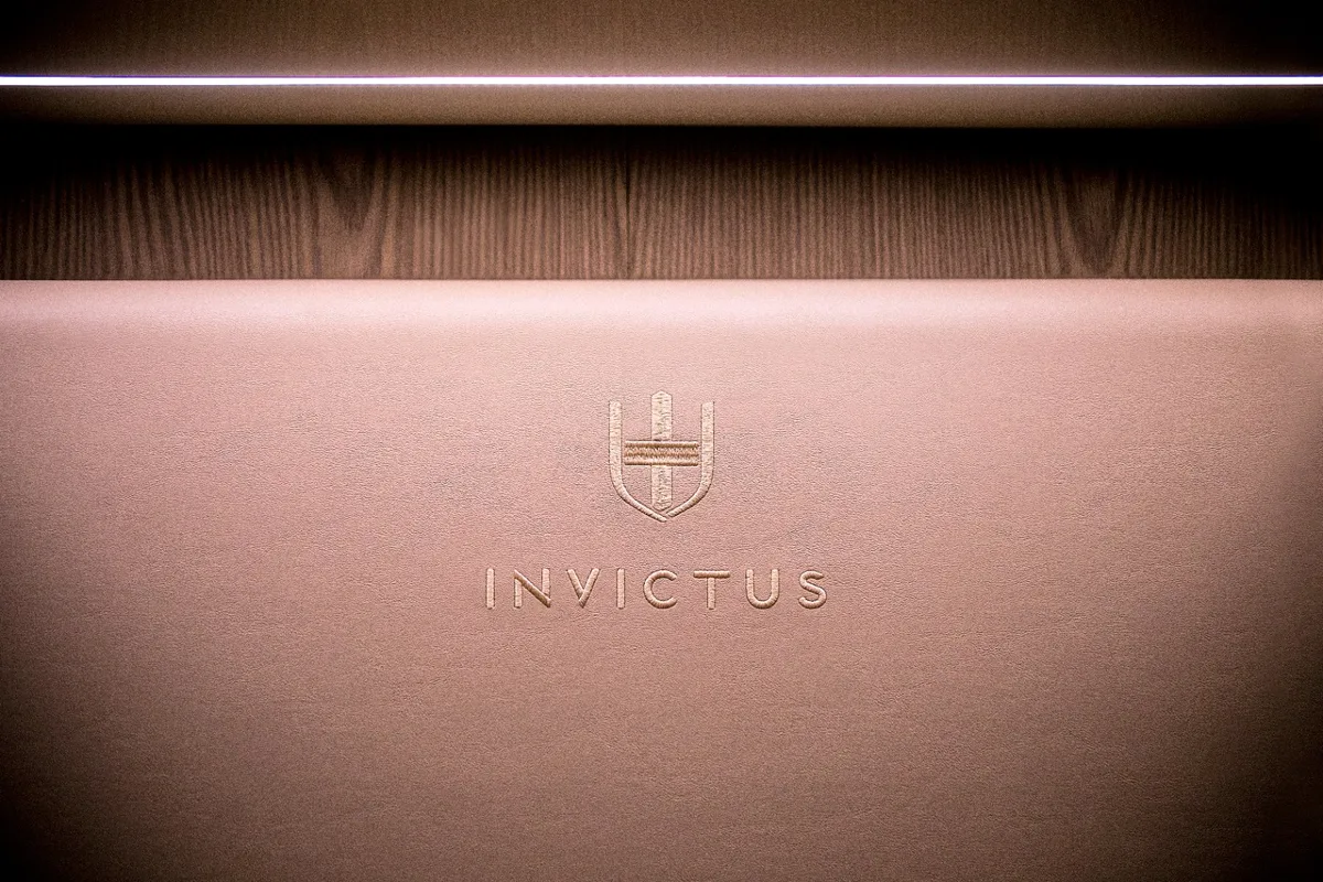 2026 Invictus INVICTUS GT 320 S new yacht for sale Port Adriano Mallorca – detail view