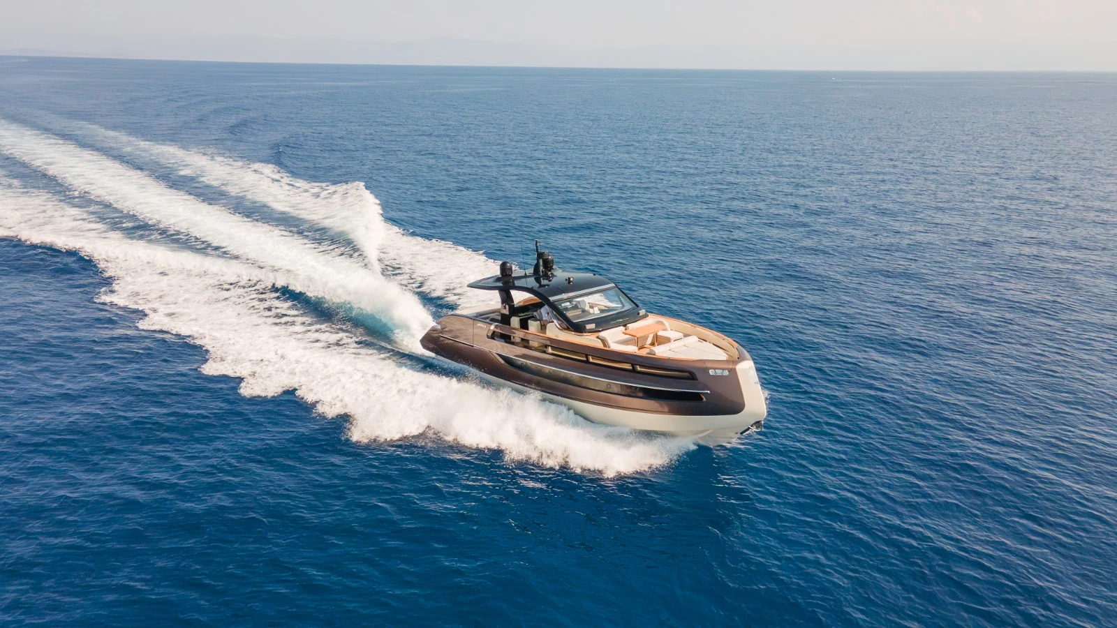 2026 INVICTUS TT 550 new yacht for sale Port Adriano Mallorca