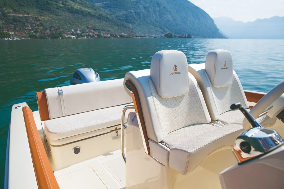 2026 Capoforte INVICTUS CAPOFORTE FX270 new yacht for sale Port Adriano Mallorca – aft deck and swim platform