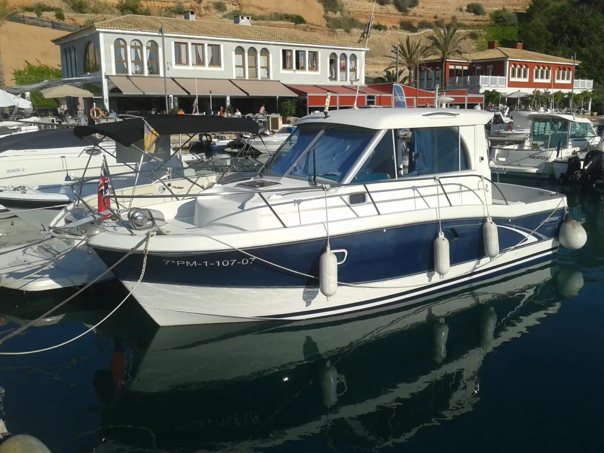 Beneteau Antares 7.60