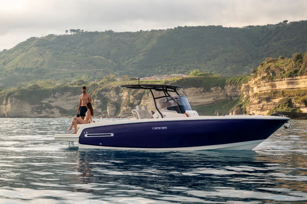 2026 Capoforte INVICTUS CAPOFORTE SXi 280 new yacht for sale Port Adriano Mallorca – starboard side exterior